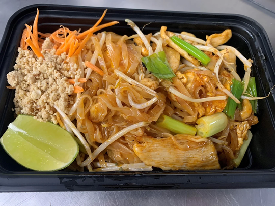 Black House Thai图片