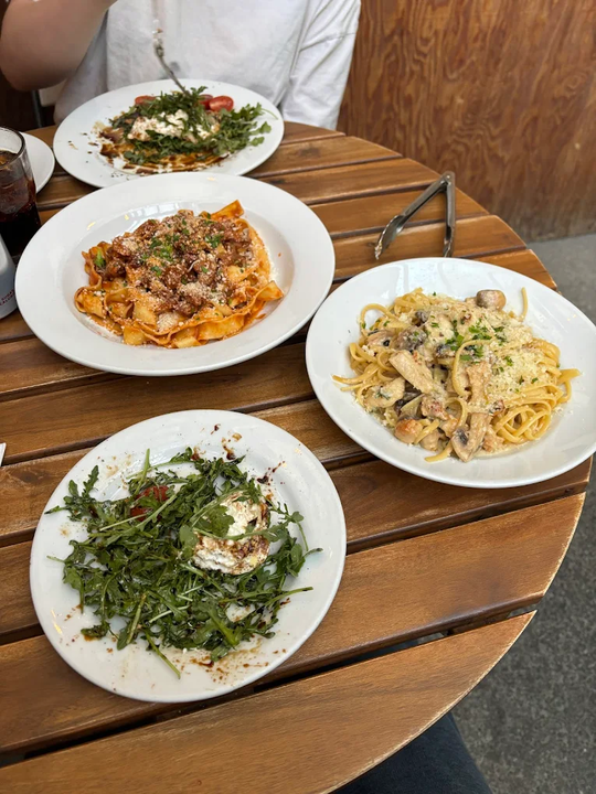 Casa Italia On Division图片