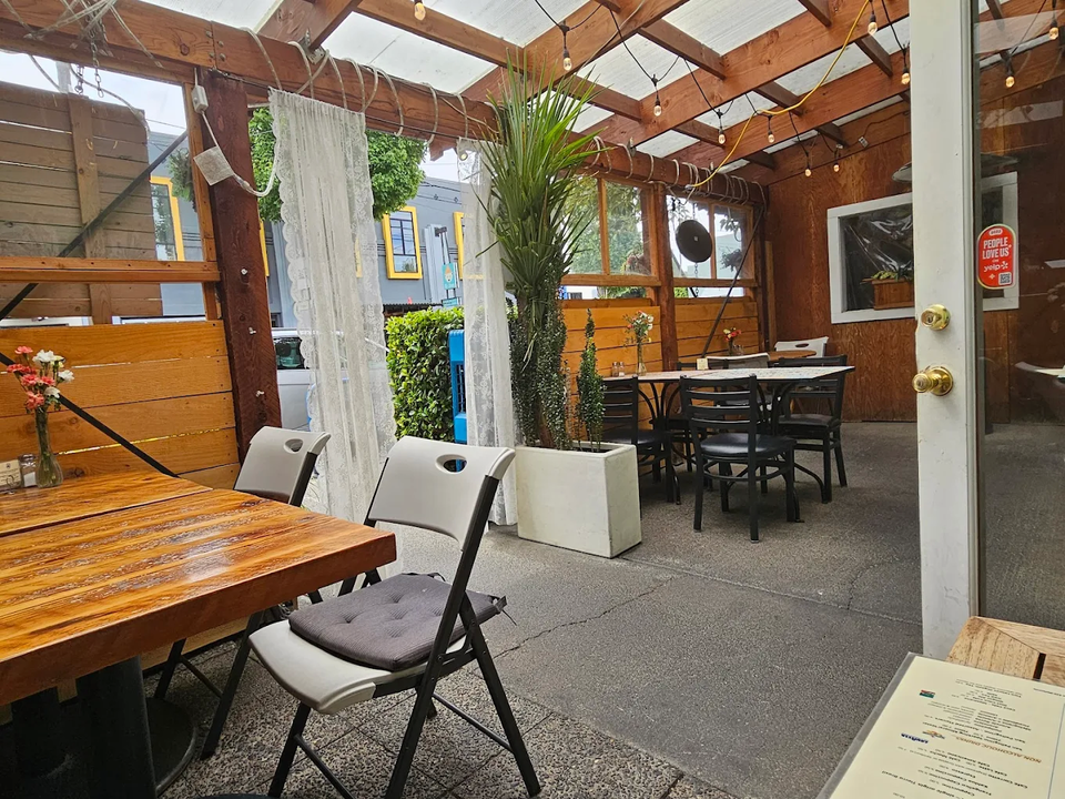 Casa Italia On Division
