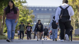 科技巨头“省钱秘籍”！留学生沦为廉价劳动力？