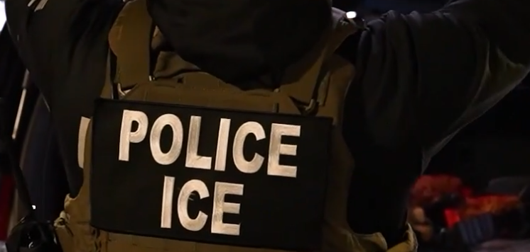 ICE突袭现代工厂 475人被捕！韩方：强烈关切